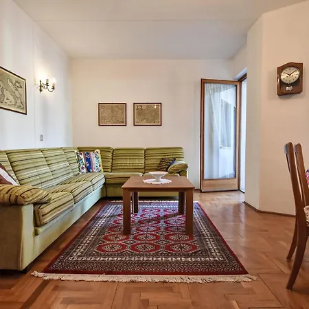 公寓 Monte Livrio By Interhome *