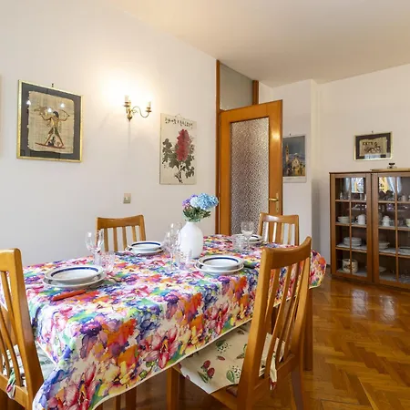 公寓 Monte Livrio By Interhome